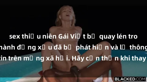 sex thiếu niên Gái Việt bị quay lén trong phòng thay đồ, hành động xấu đã bị phát hiện và lộ thông tin trên mạng xã hội. Hãy cẩn thận khi thay đồ ở nơi công cộng!